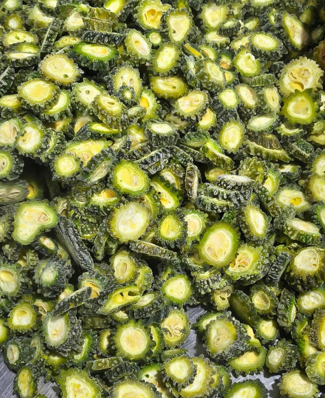 Frozen bitter gourd slices